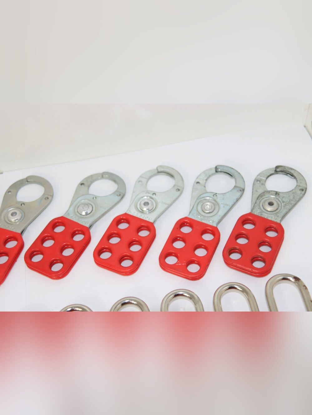 MasterLock Lock Out Tags - Picture 2 of 9